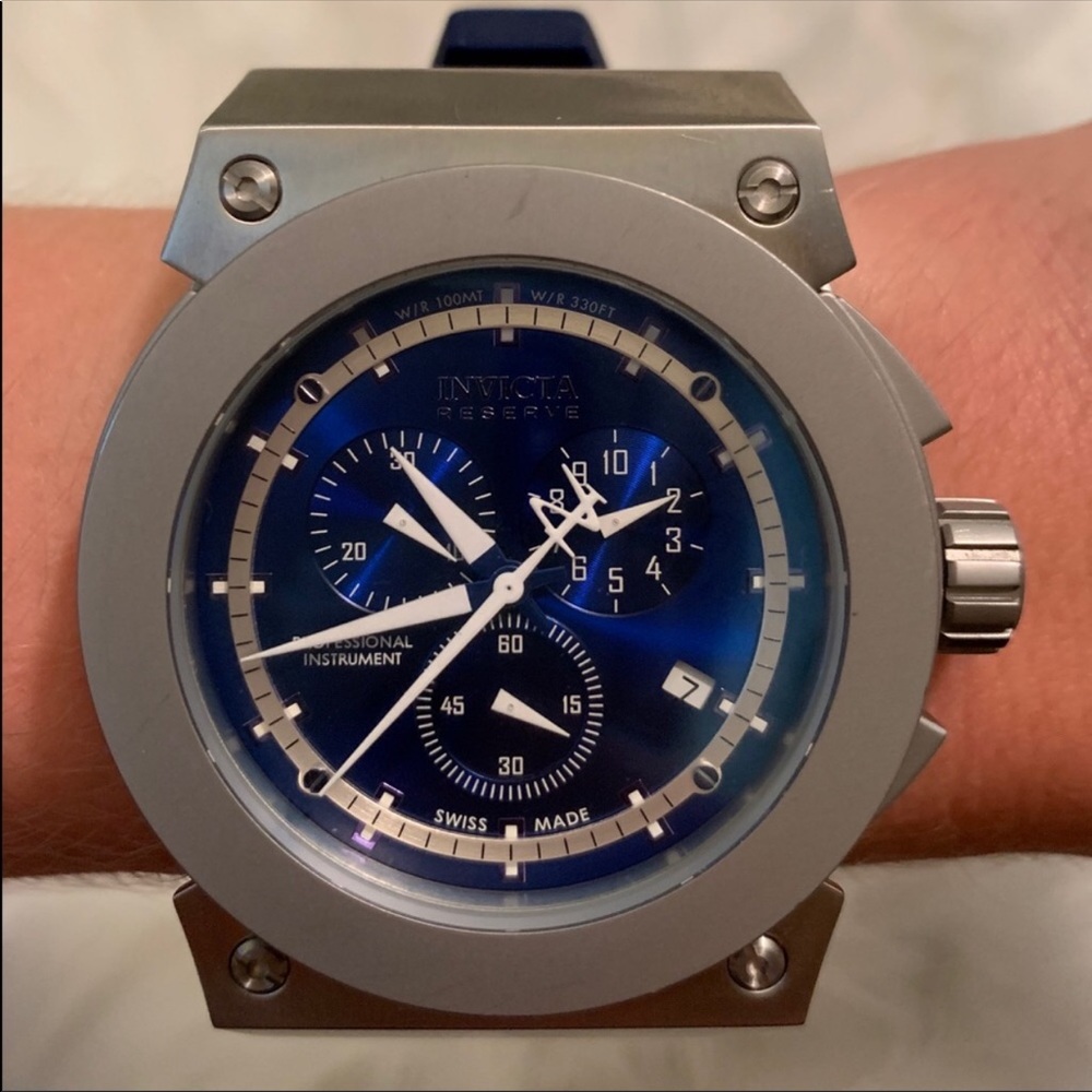 Invicta Akula Reserve Cronograph Swiss Watch